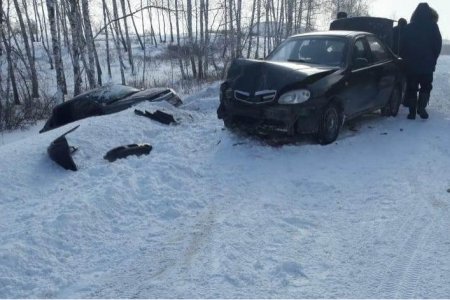 В Башкирии после столкновения «Лады» и «Шевроле» в больнице скончалась пассажирка