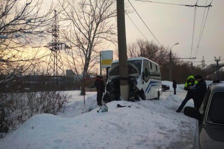 В Башкортостане пассажиры автобуса, врезавшегося в опору ЛЭП, получат страховые выплаты