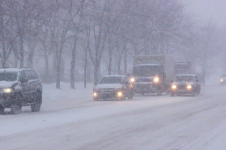 МЧС Башкортостана предупреждает о снежных накатах и заносах на дорогах