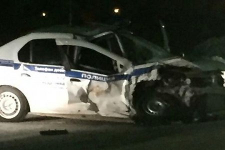 В Башкортостане пьяный водитель за рулем Hyundai Sonata врезался во встречную патрульную машину