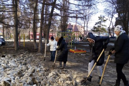 В Башкортостане в субботниках приняли участие 320 тысяч человек, собрано 110 тысяч кубов мусора