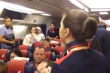 Пассажирам скандального рейса Анталья-Оренбург удалось вернуться на родину спустя двое суток