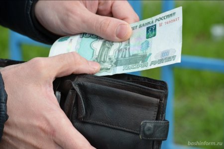 В Башкортостане бандиты с помощью интим-услуг 15-летней девушки вымогали деньги у мужчин