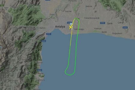 У еще одного лайнера Azur Air возникли неполадки после вылета из Антальи