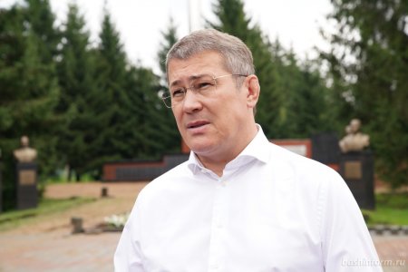 Радий Хабиров: В Архангельском будет построен первый бассейн по республиканской программе