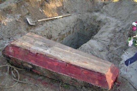 «Это ее бывший»: стали известны подробности ЧП с раскопанной могилой девушки в Башкортостане