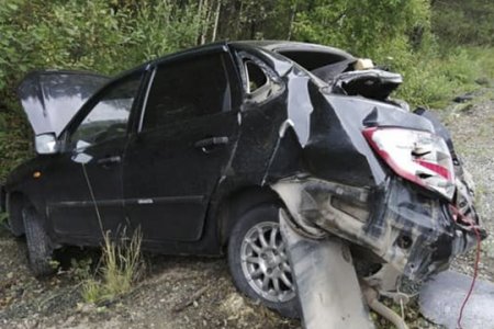 В Башкортостане на трассе столкнулись грузовик и легковушка: двое в больнице