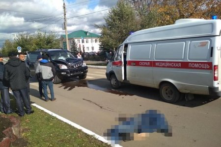 В Башкортостане пьяный водитель за рулем Toyota Land Cruiser задавил пешехода