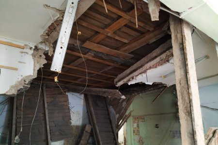В Стерлитамаке в двухэтажке после реконструкции обрушился потолок