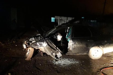 В Башкортостане 67-летний водитель погиб, врезавшись в бетонный забор
