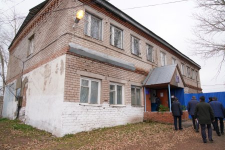 В Стерлибашево здание бывшей поликлиники перепланируют под 12 квартир для молодых врачей