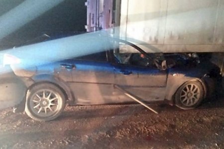 Влетел в грузовик на скорости: в Башкортостане на трассе погиб водитель иномарки