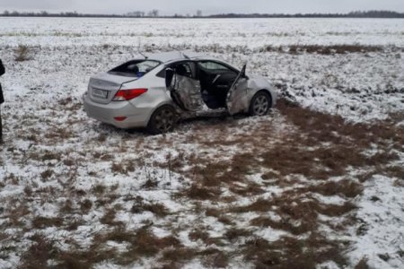 В Башкортостане на трассе автомобиль занесло на обочине и вынесло на встречку – есть погибший