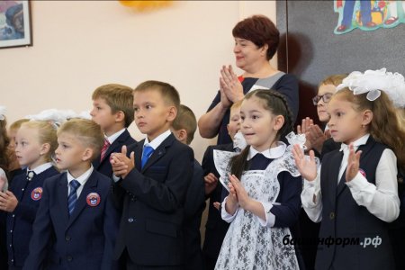 Классные руководители в школах с 1 сентября начнут получать доплату в 5 тысяч рублей