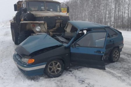 В Башкортостане скончался пассажир автомобиля, на который вчера наехал грузовик «Урал»
