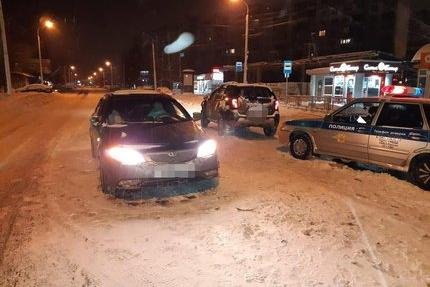 В Уфе столкнулись три автомобиля; один человек пострадал