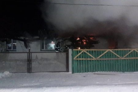 В Башкортостане двое мужчин спасли бабушку из горящего дома в день ее рождения