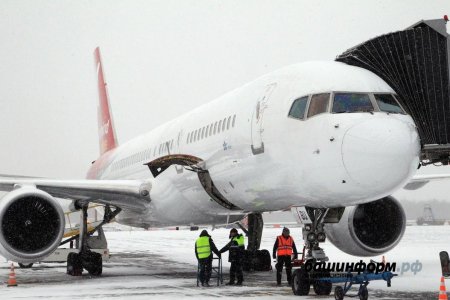 Самолет из Уфы вместо Пхукета приземлился в Москве
