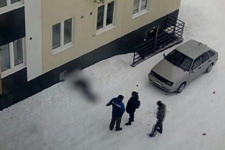 Студентка колледжа в Башкортостане разбилась насмерть, выпав из окна многоэтажки