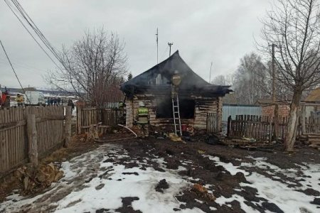 В Башкортостане после пожара с гибелью ребенка возбуждено уголовное дело