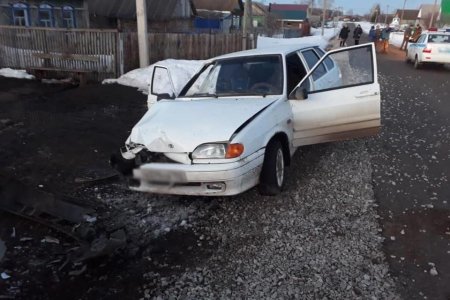 В Башкортостане 70-летняя бабушка скончалась после того, как на обочине на нее наехала машина