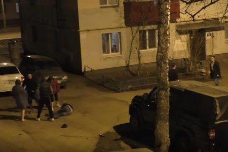В Башкортостане в период самоизоляции во дворе жилого дома произошла массовая пьяная драка