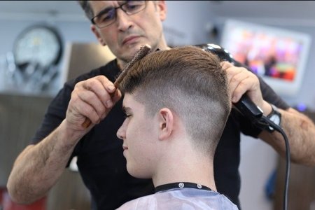 В Башкортостане открываются парикмахерские и салоны оптики