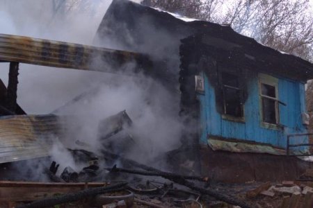 В Башкортостане в пожаре едва не погибла женщина с четырьмя детьми